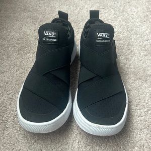 Vans Ultra Range Gore - Slip On Shoes - Black
